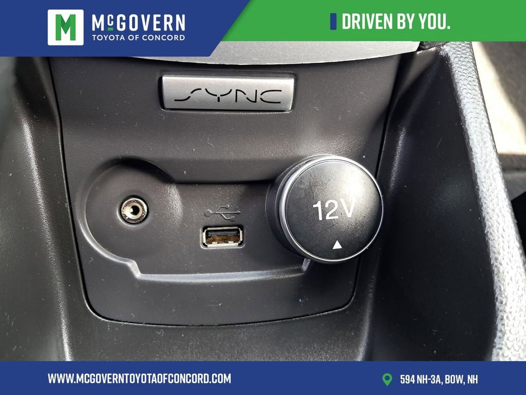 Used 2019 Ford Fiesta SE w/ Cold Weather Package FWD image 28