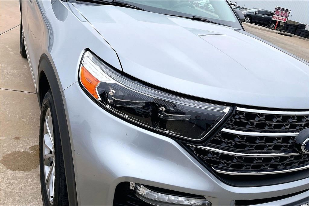 Used 2021 Ford Explorer XLT w/ Equipment Group 202A image 29