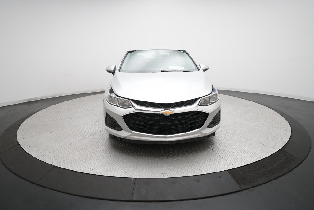 Used 2019 Chevrolet Cruze LS w/ LS Convenience Package FWD image 21