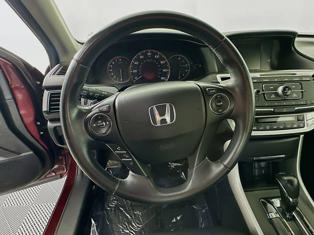 Used 2015 Honda Accord Sport image 16