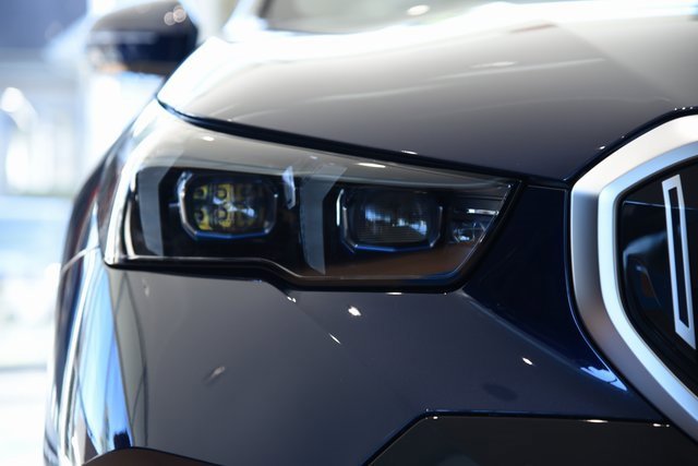 New 2026 BMW 540i xDrive w/ M Sport Package image 6