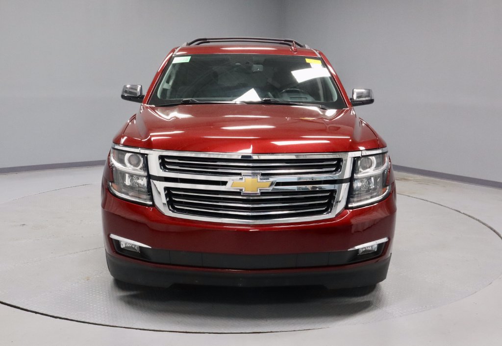Used 2020 Chevrolet Suburban Premier w/ Max Trailering Package AWD/4WD image 7