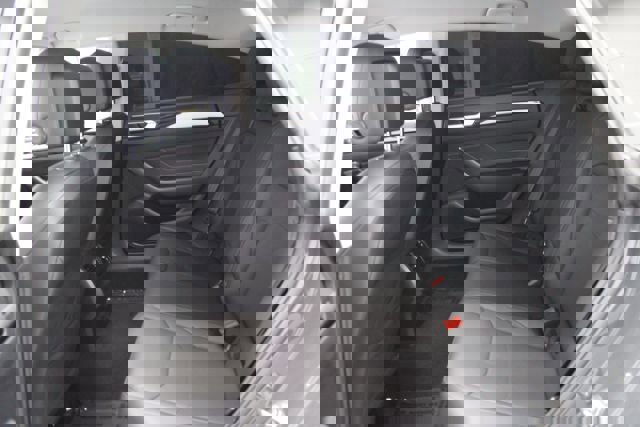 Used 2021 Volkswagen Arteon SE w/ Arteon MDO Package FWD image 23