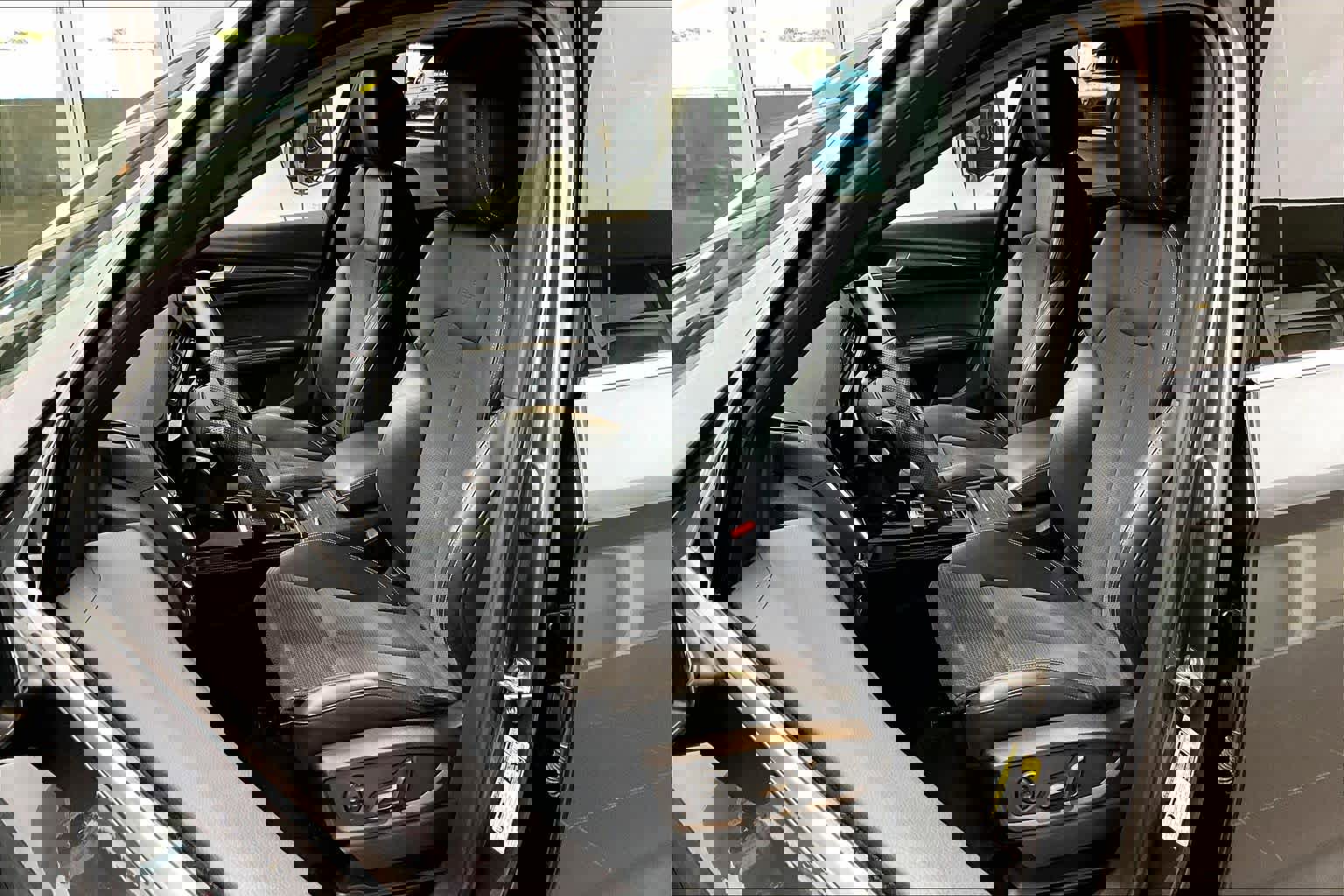 Used 2023 Audi SQ5 Prestige w/ Prestige Package image 7