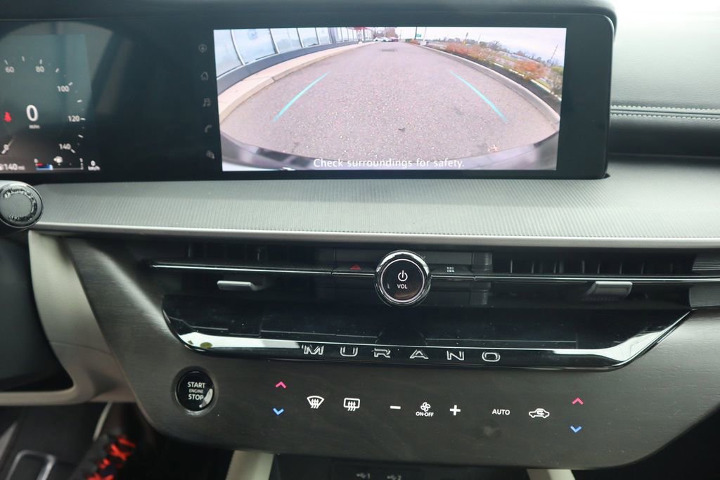 Used 2025 Nissan Murano SV AWD/4WD image 21