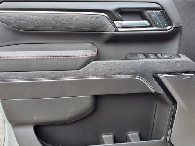 Used 2024 GMC Sierra 2500 AT4X image 18