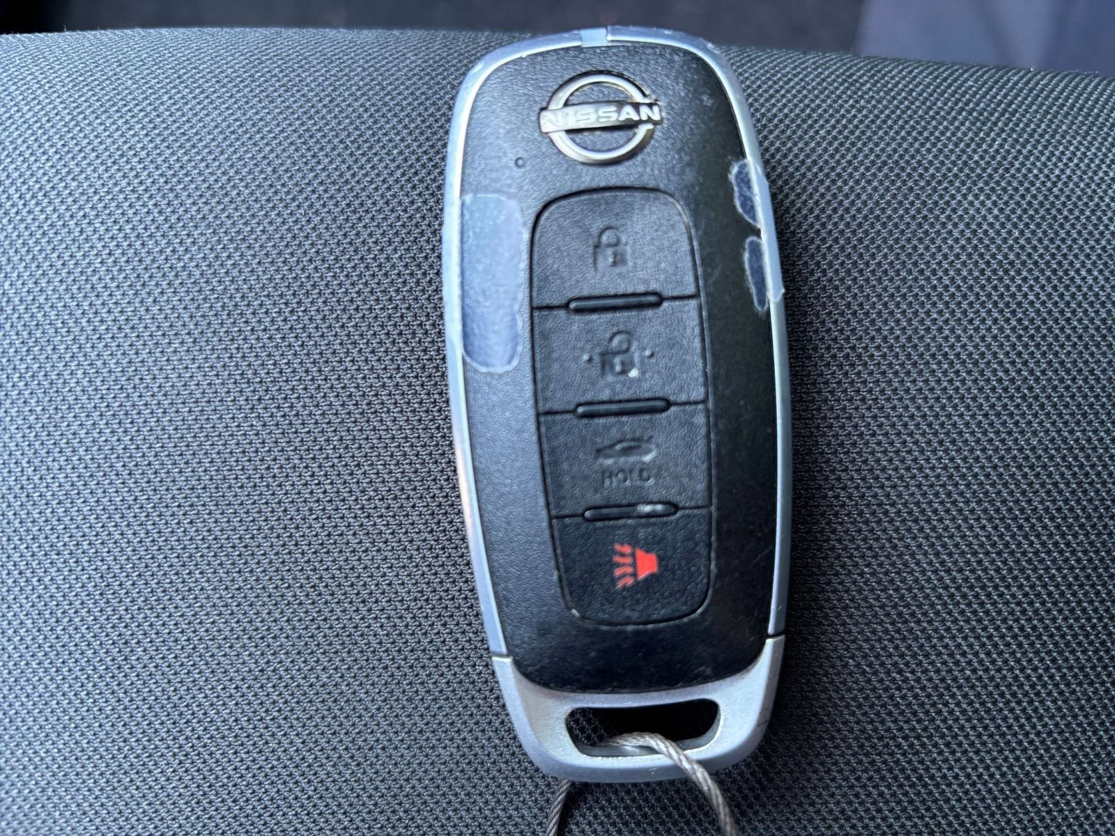 Used 2025 Nissan Versa SV FWD image 21
