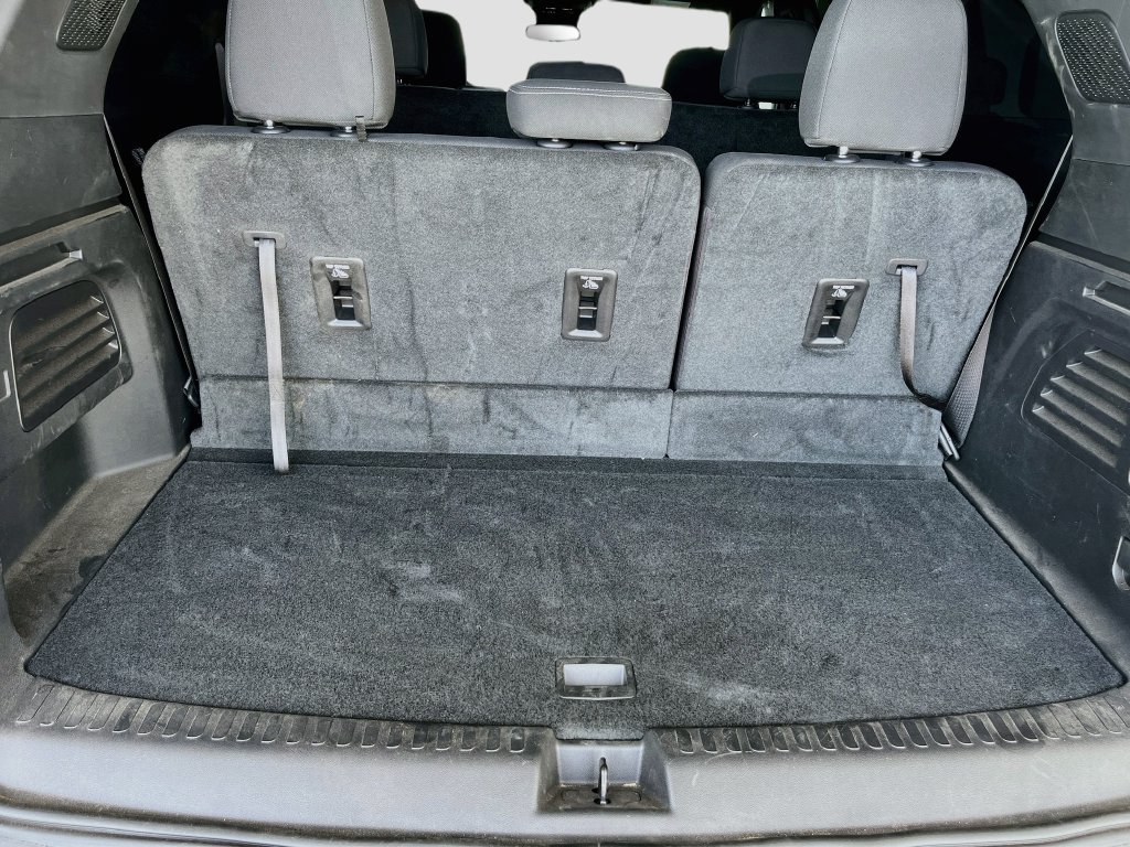 Used 2026 Chevrolet Traverse LT FWD image 26