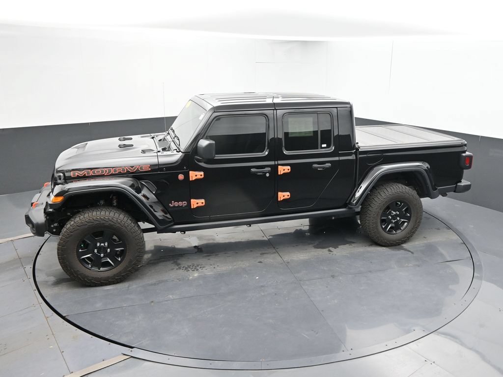 Used 2022 Jeep Gladiator Mojave w/ Cold Weather Group AWD/4WD image 45