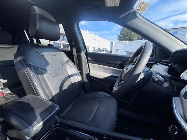 Certified 2023 Jeep Compass Limited w/ Sun and Sound Group AWD/4WD image 19