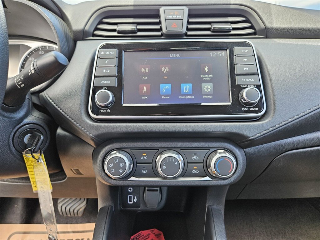 New 2025 Nissan Versa SV w/ Trunk Package image 10