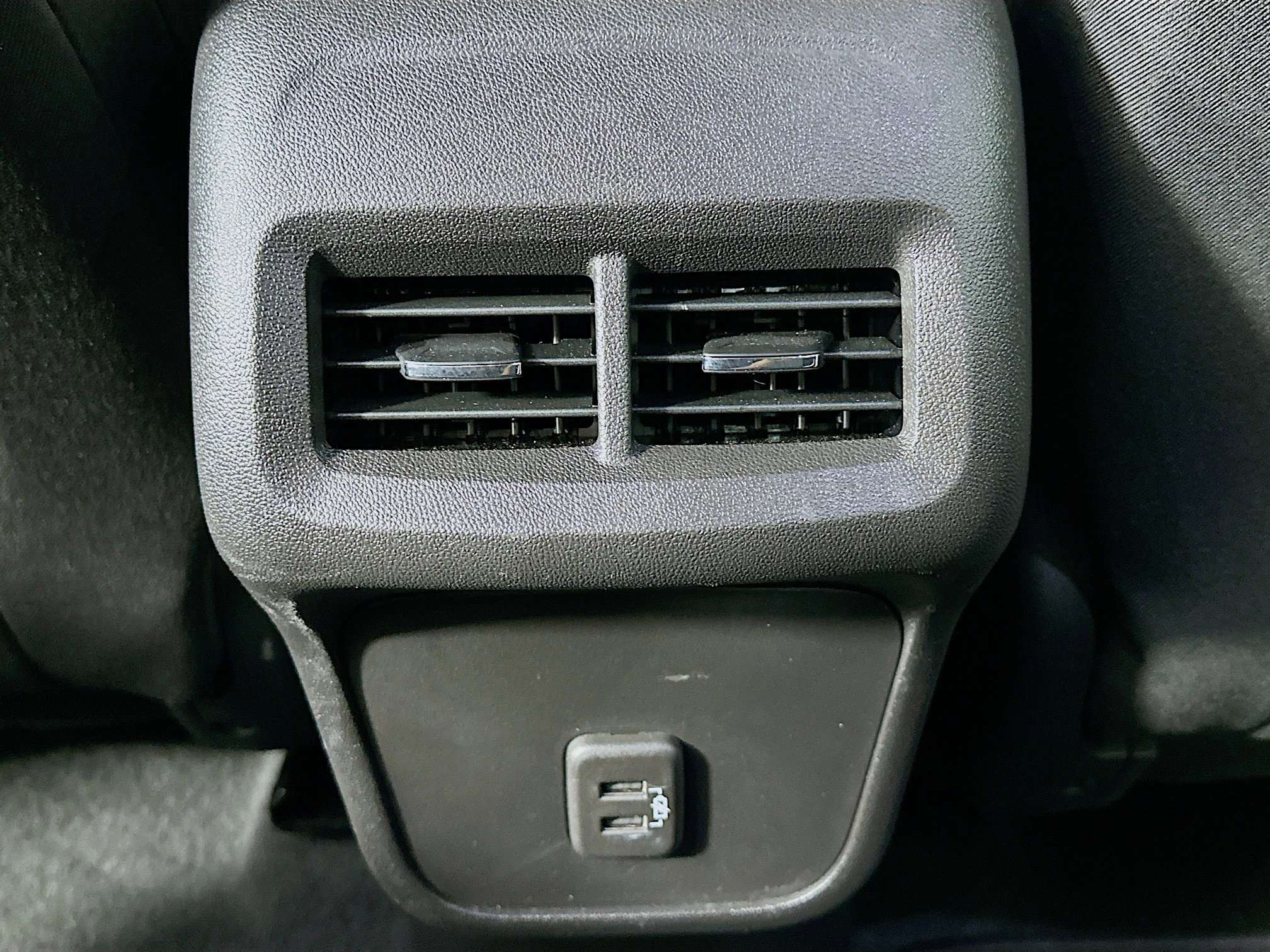 Used 2024 Chevrolet Equinox LS image 25