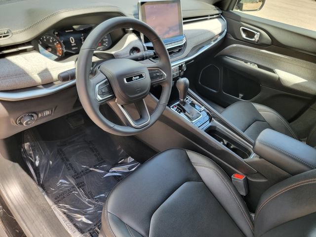 Certified 2024 Jeep Compass Latitude AWD/4WD image 19