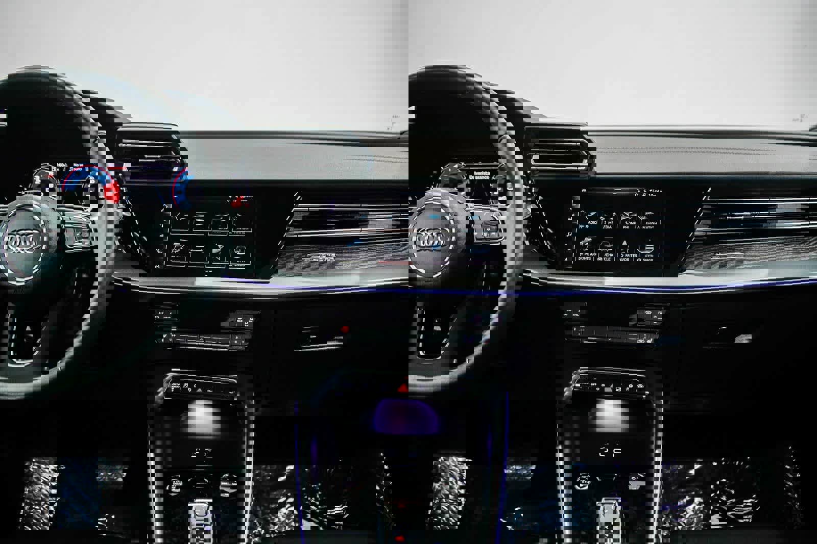 Used 2025 Audi A3 2.0T Premium image 13