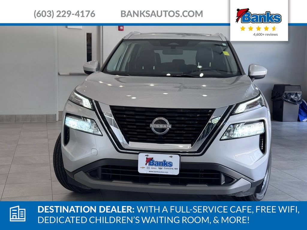 Used 2023 Nissan Rogue SV w/ SV Premium B Package AWD/4WD image 3