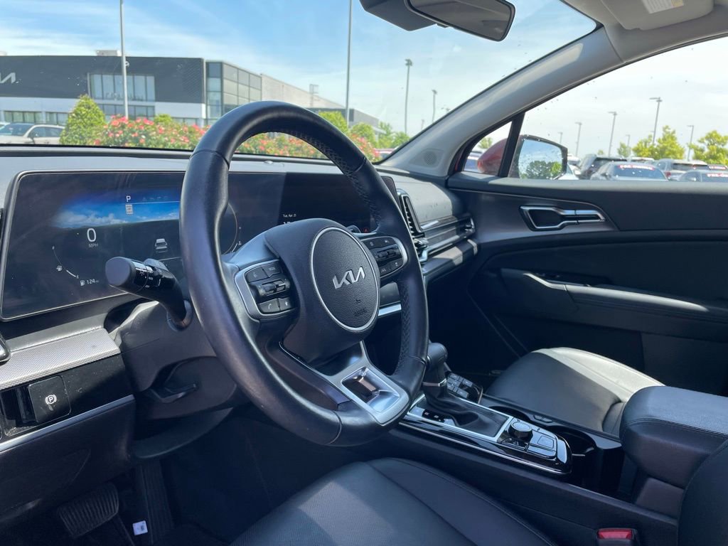 Used 2024 Kia Sportage SX image 10