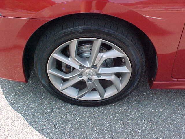 Used 2013 Nissan Sentra SR w/ Driver Pkg FWD image 31