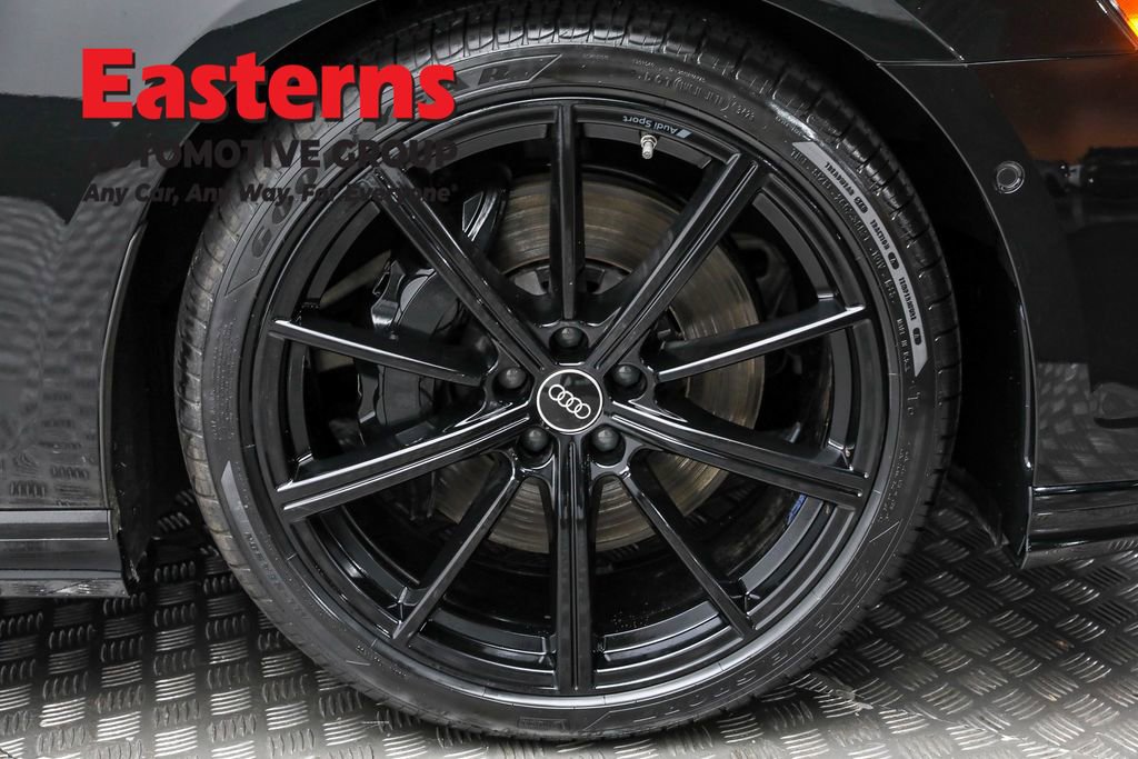 Used 2022 Audi A8 L 3.0T w/ Executive Package image 31