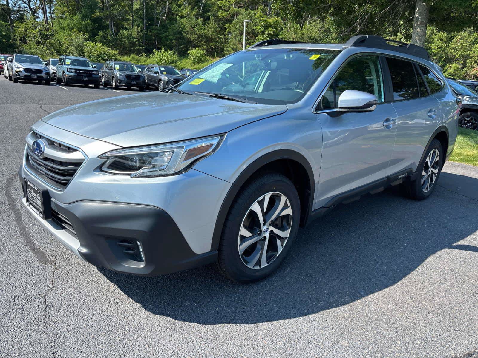 Used 2021 Subaru Outback Limited AWD/4WD image 7