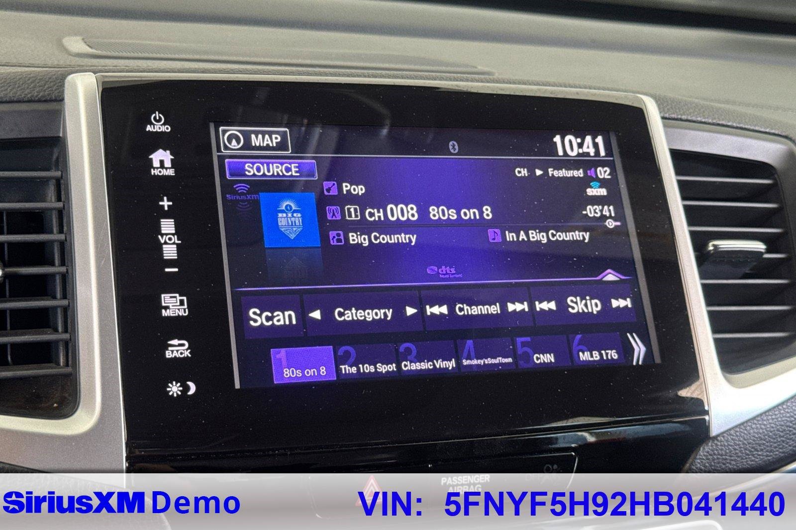 Used 2017 Honda Pilot Touring image 36