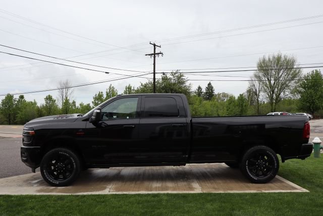 New 2026 RAM 3500 Laramie AWD/4WD image 35