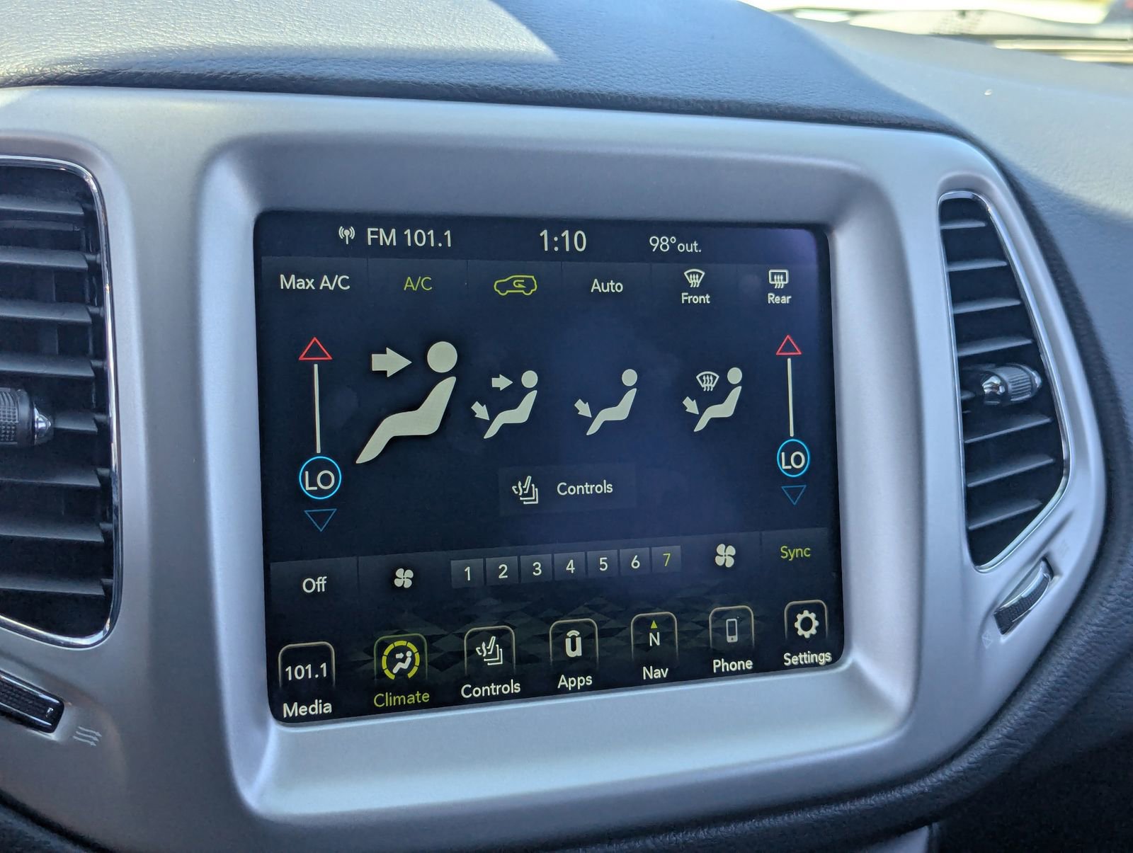 Used 2021 Jeep Compass 80th Special Edition image 22