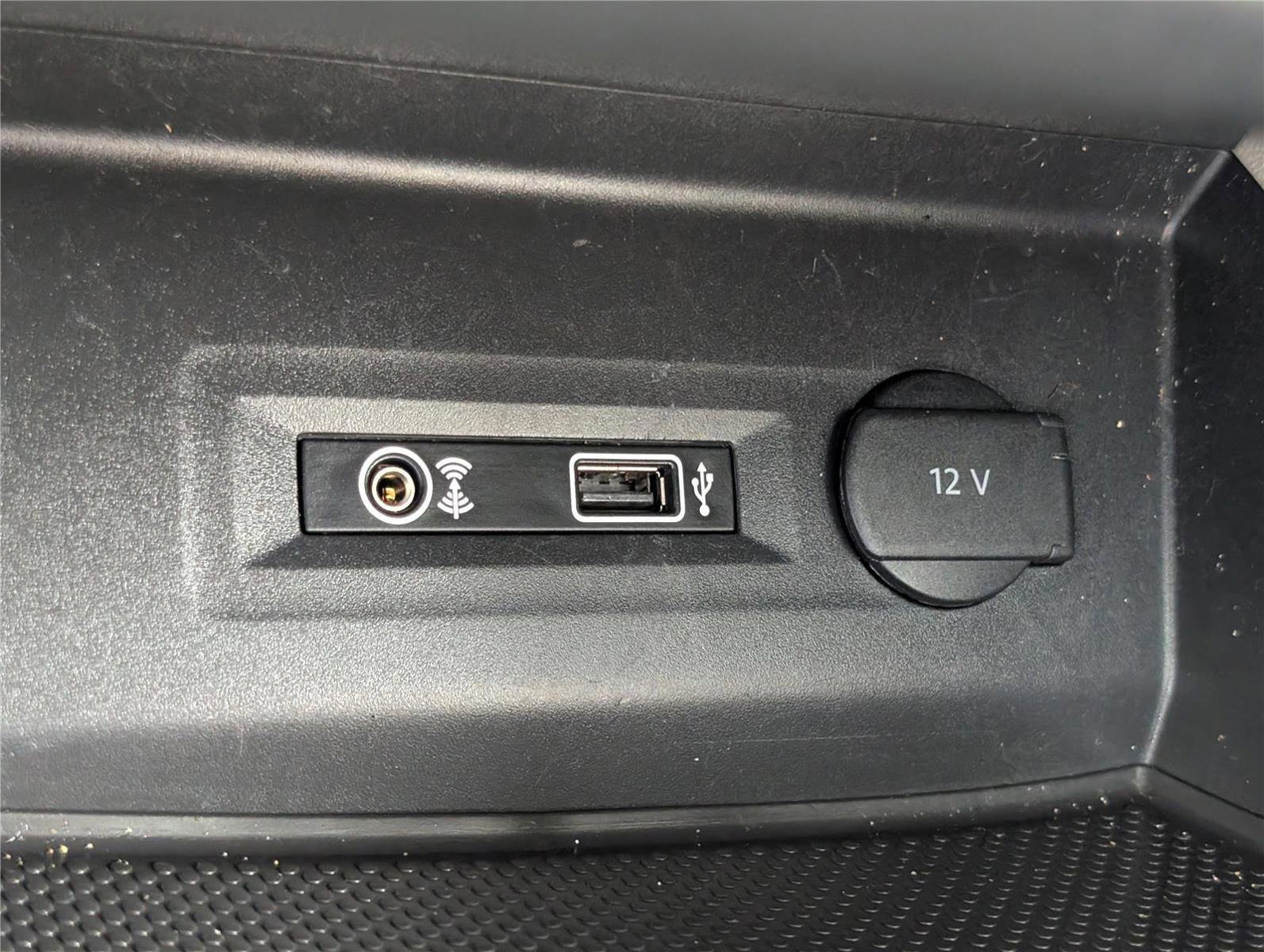 Used 2019 Volkswagen Atlas SE w/ Panoramic Sunroof Package AWD/4WD image 28