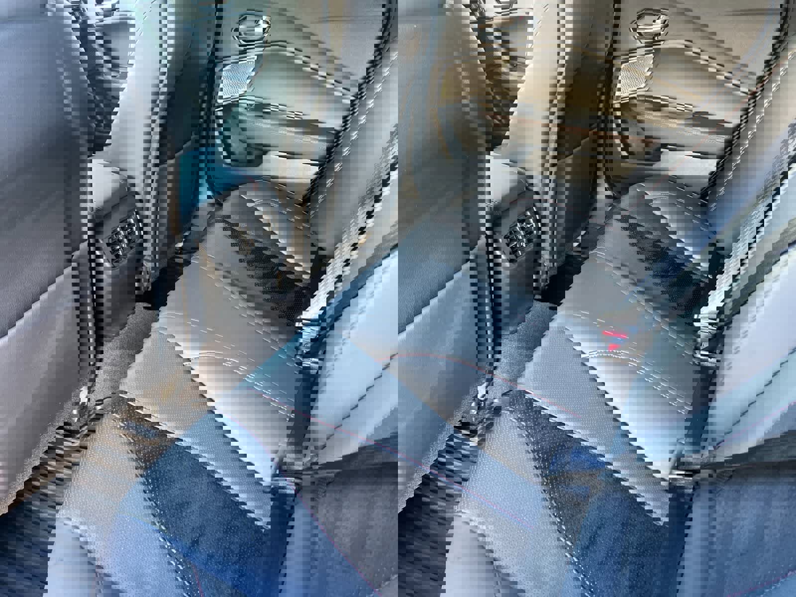 Used 2023 Acura TLX w/ A-SPEC Pkg image 4