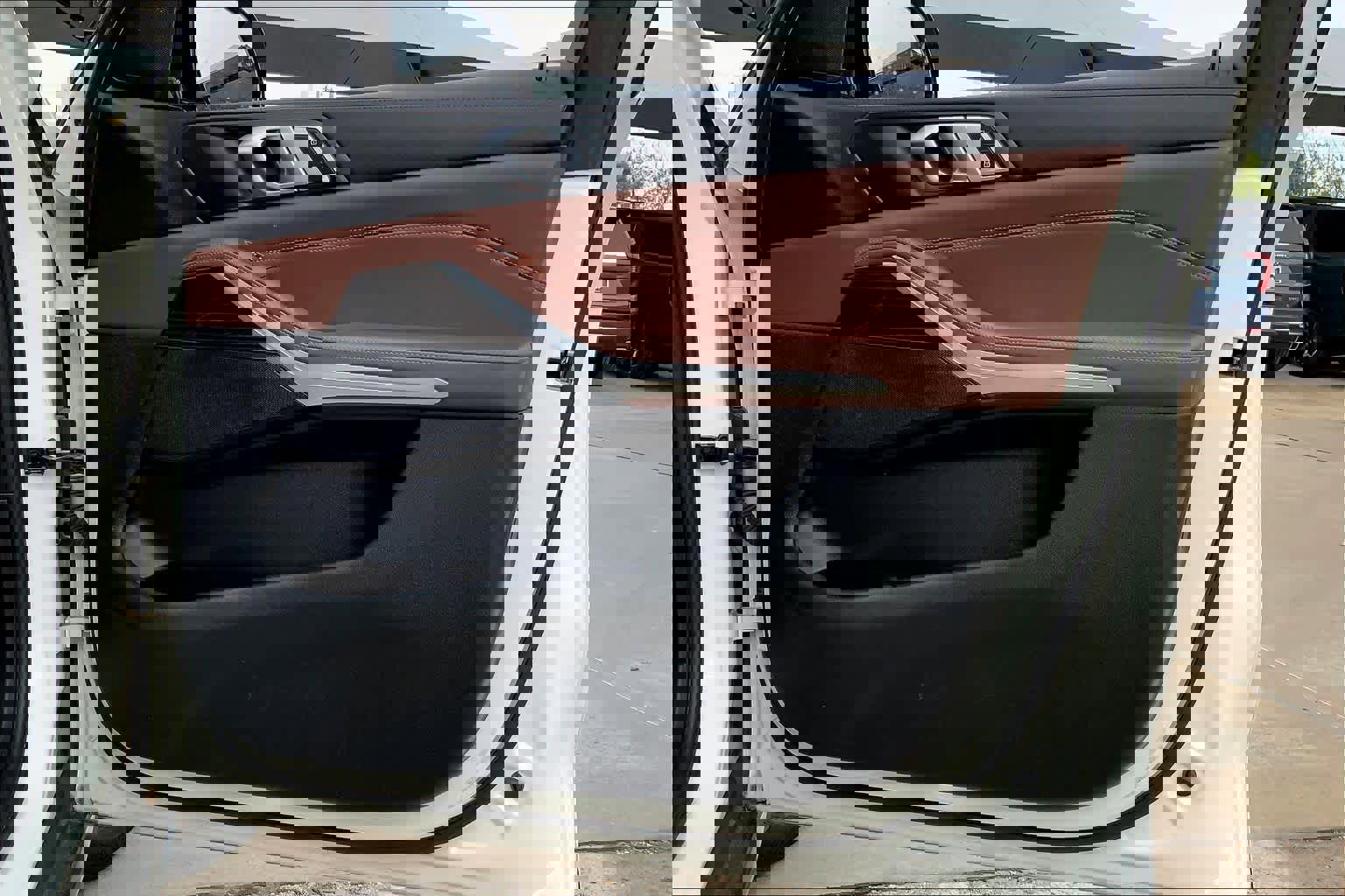 Used 2020 BMW X5 sDrive40i w/ Convenience Package image 21