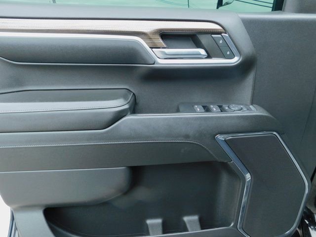 Used 2024 Chevrolet Silverado 1500 RST w/ Z71 Off-Road Package image 23