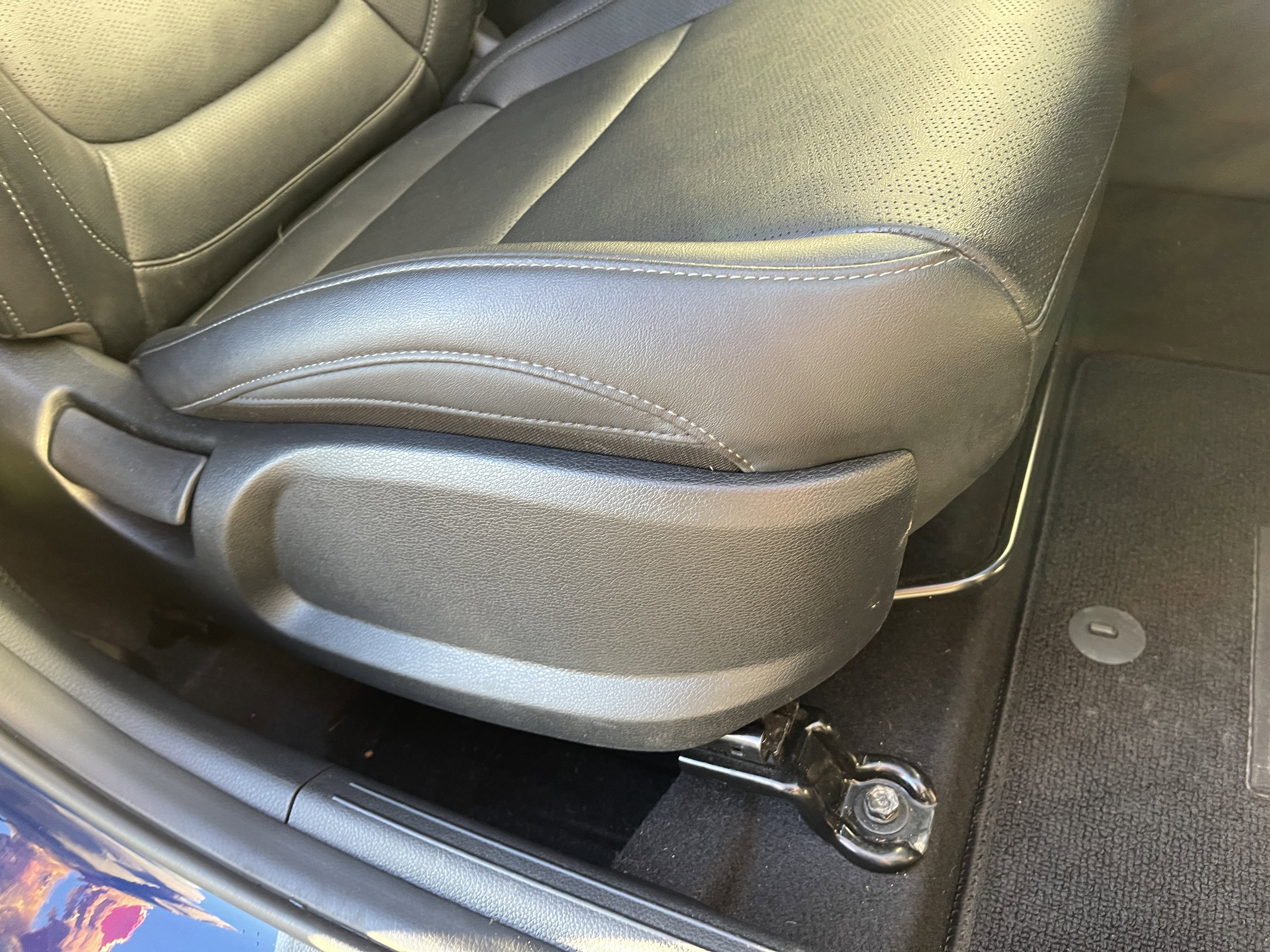 Used 2024 Kia Seltos EX image 32