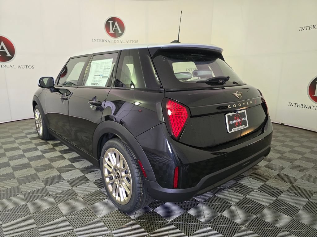 Used 2026 MINI Cooper S FWD image 7