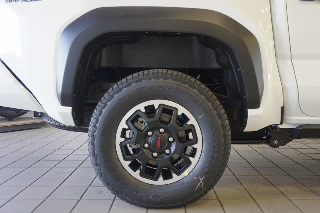 New 2025 Toyota Tacoma TRD Off-Road image 30