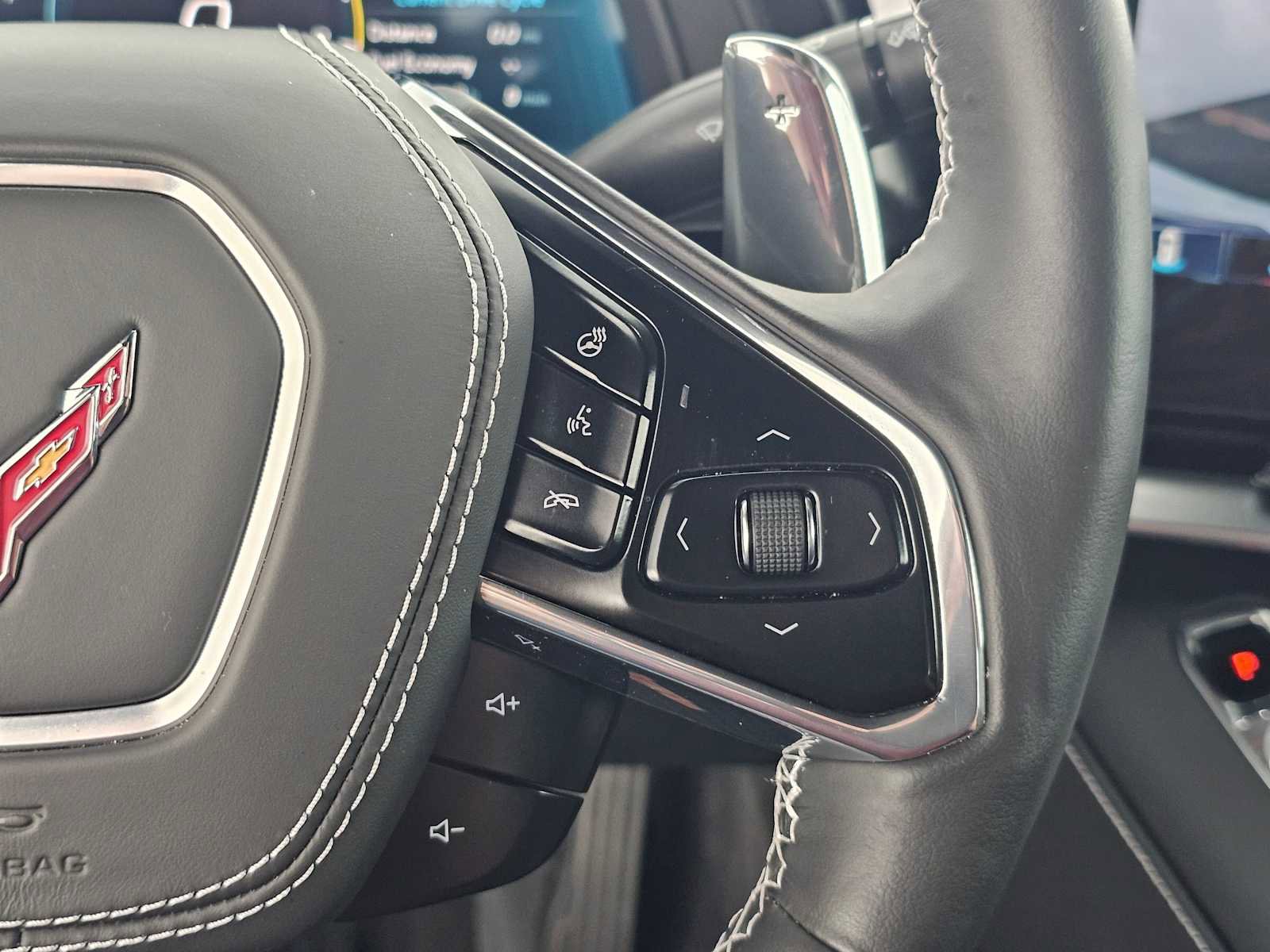 Used 2025 Chevrolet Corvette Stingray Preferred Cpe w/ Battery Protection Package RWD image 30