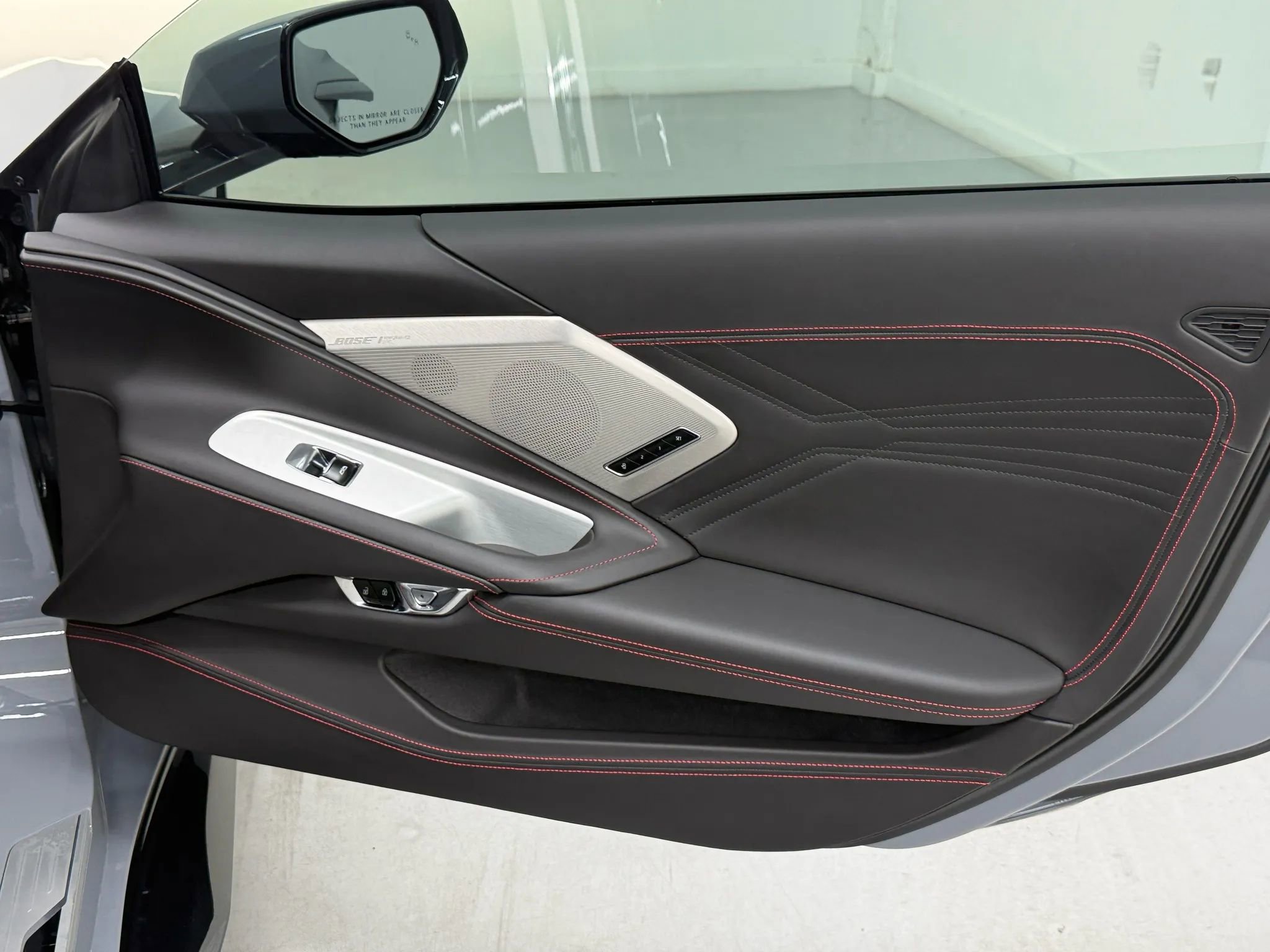 Used 2025 Chevrolet Corvette E-Ray w/ ZER Performance Package image 13