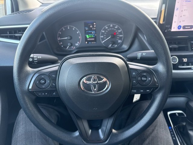 Used 2023 Toyota Corolla LE image 12