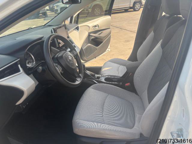 Used 2021 Toyota Corolla LE image 17