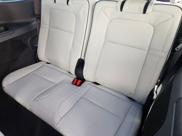 New 2026 Lincoln Aviator Black Label w/ Jet Appearance Package image 16