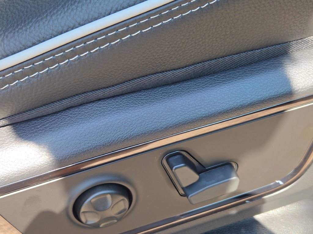 New 2027 RAM 1500 Limited AWD/4WD image 8