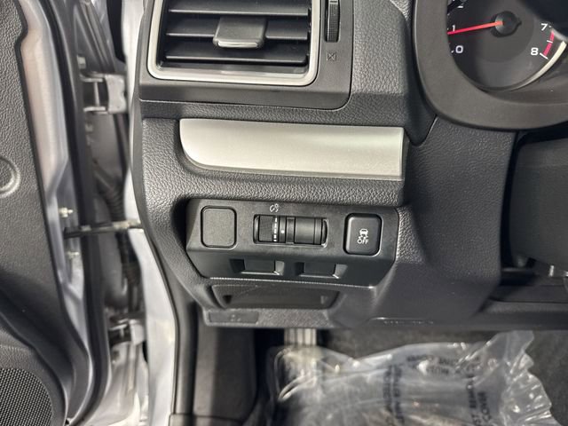 Used 2016 Subaru Crosstrek 2.0i Premium w/ Moonroof Package image 14