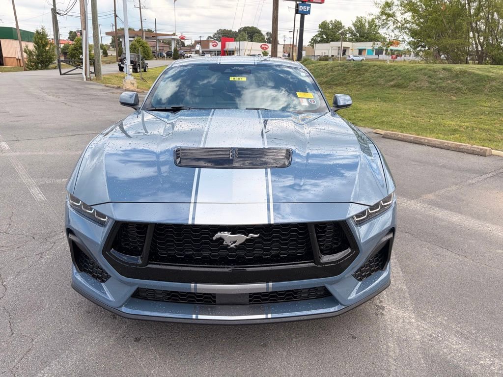 Used 2025 Ford Mustang GT RWD video 2