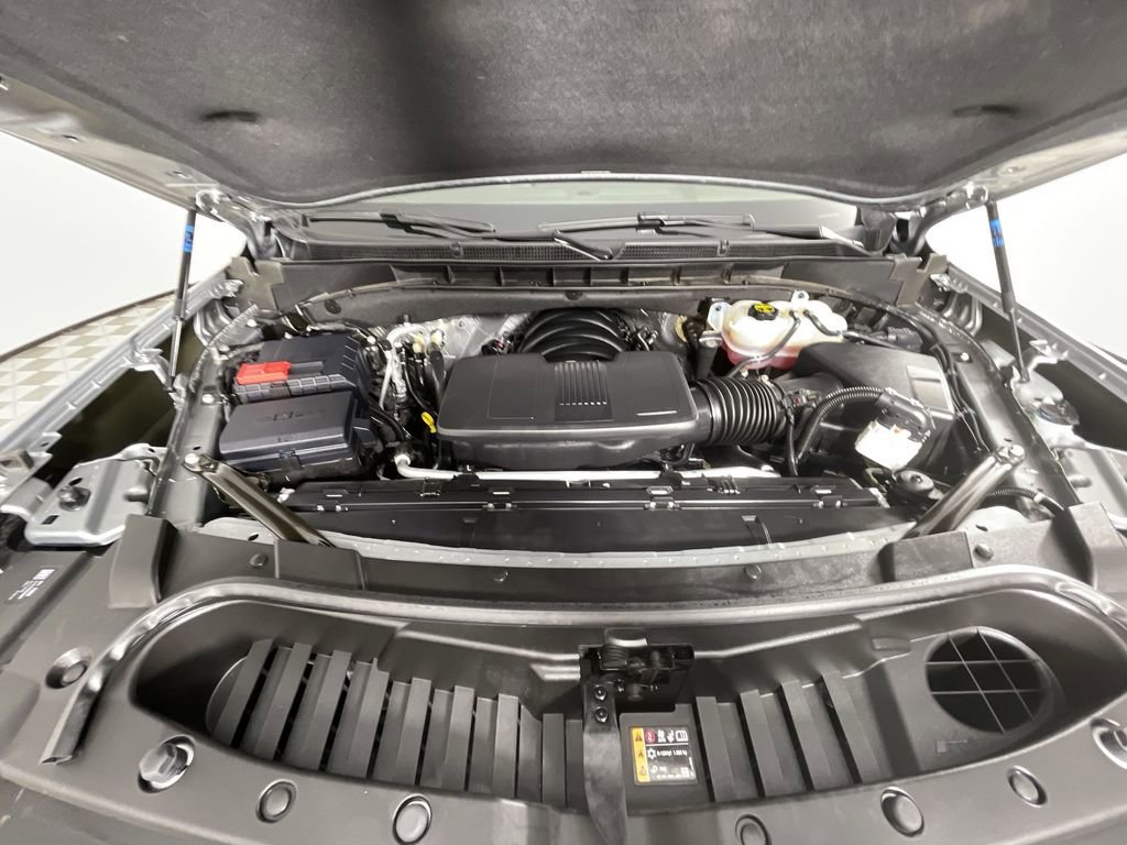 Used 2025 GMC Yukon XL Elevation image 29