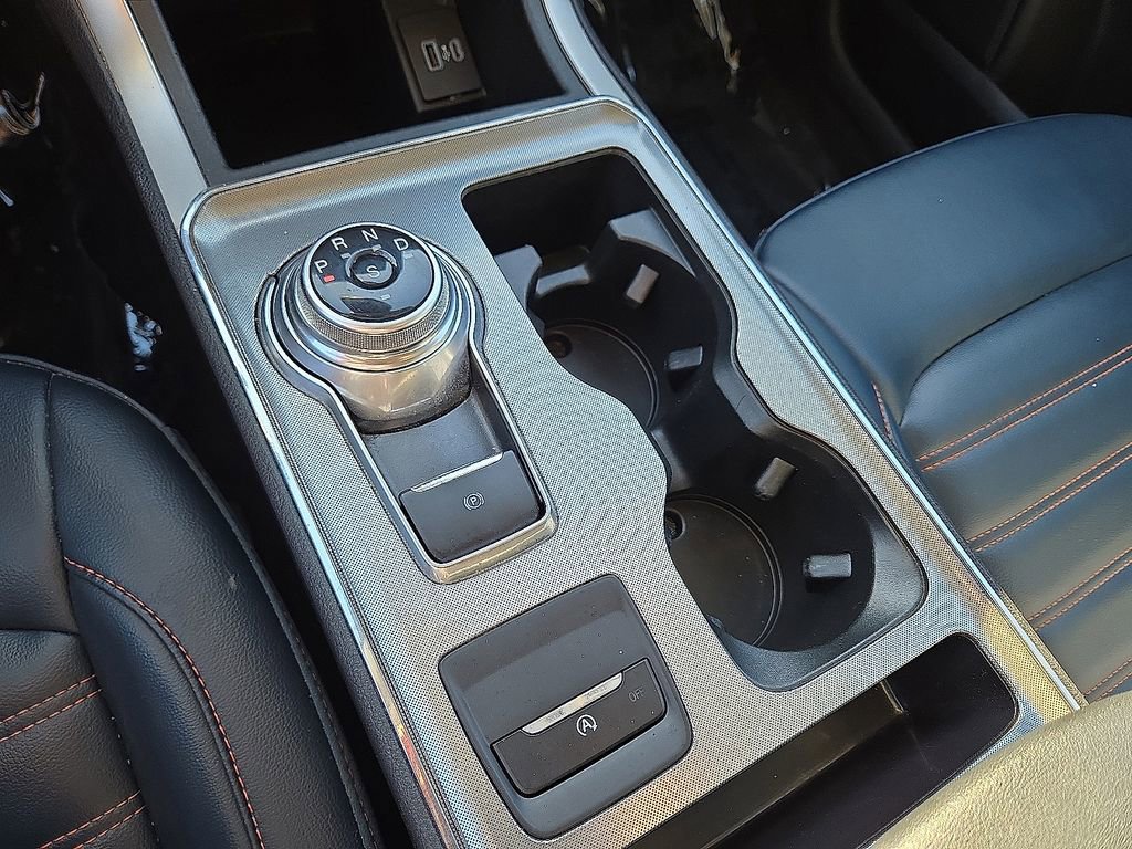 Used 2023 Ford Edge SEL w/ Sport Appearance Package image 29