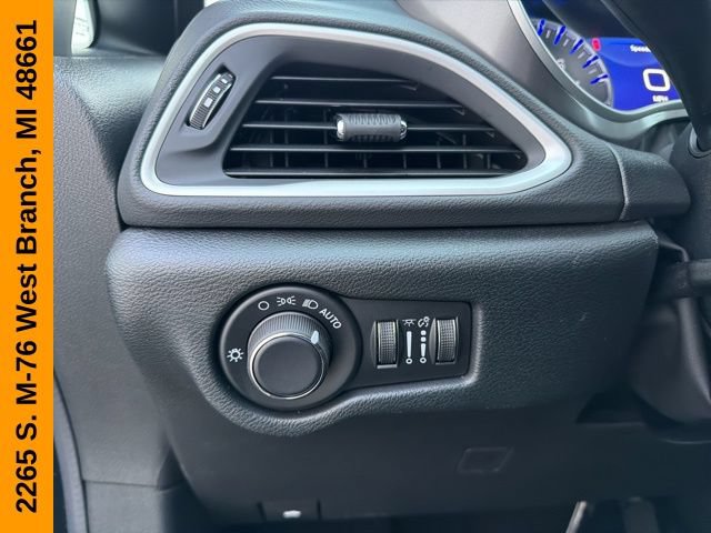 New 2026 Chrysler Voyager LX FWD image 25
