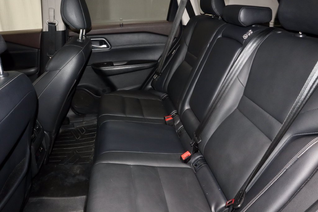 Used 2021 Nissan Rogue SL w/ Premium Package AWD/4WD image 22