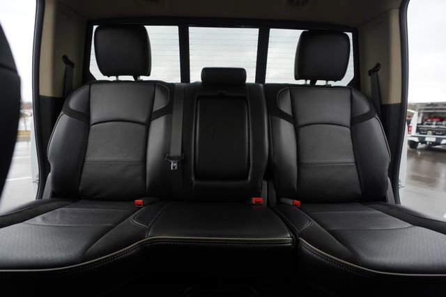 Used 2020 RAM 3500 Laramie image 33