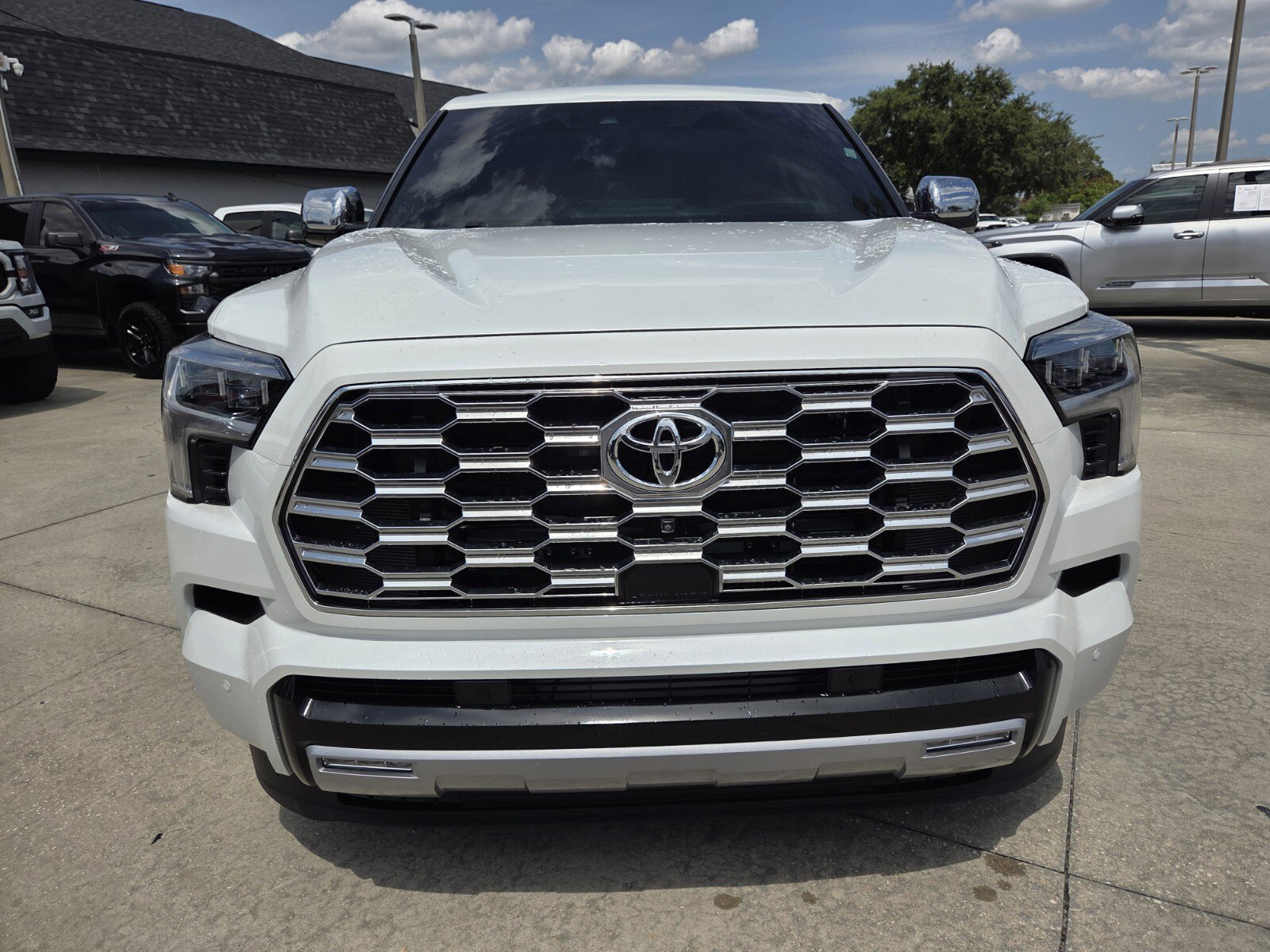 Certified 2025 Toyota Sequoia Capstone AWD/4WD image 2