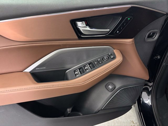 Used 2026 Acura MDX w/ Technology Package FWD image 13
