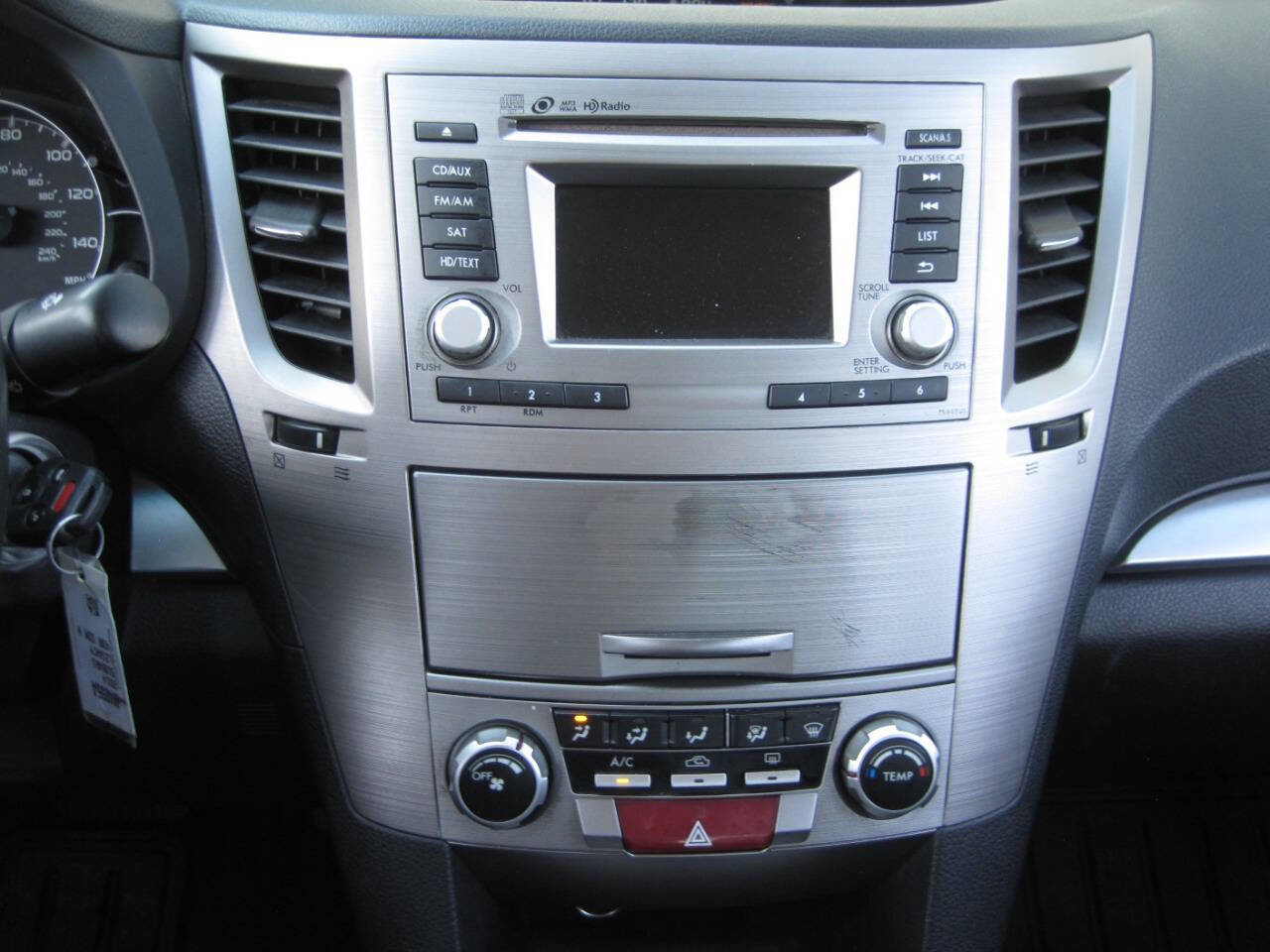 Used 2014 Subaru Legacy 2.5i Premium image 22