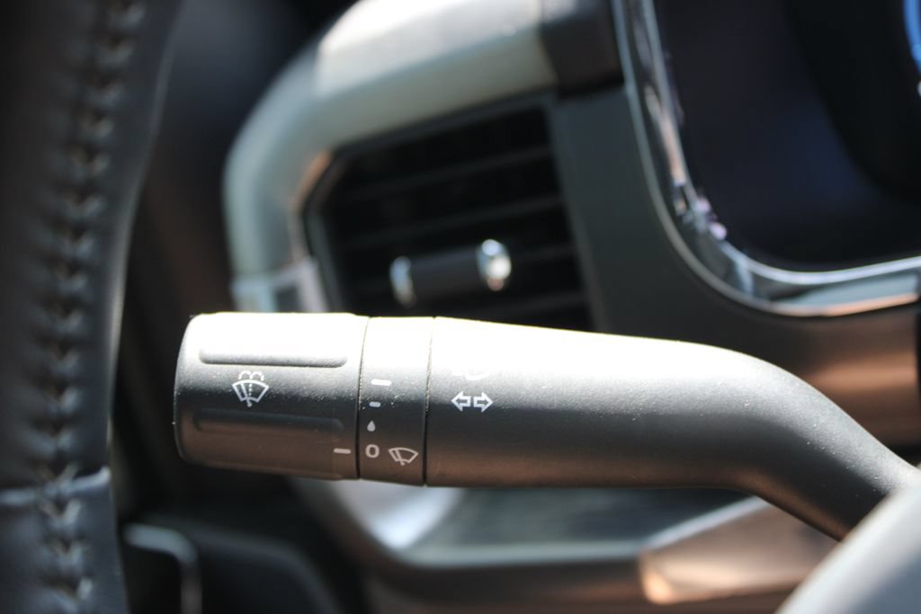 Used 2023 Ford F150 Lariat AWD/4WD image 44